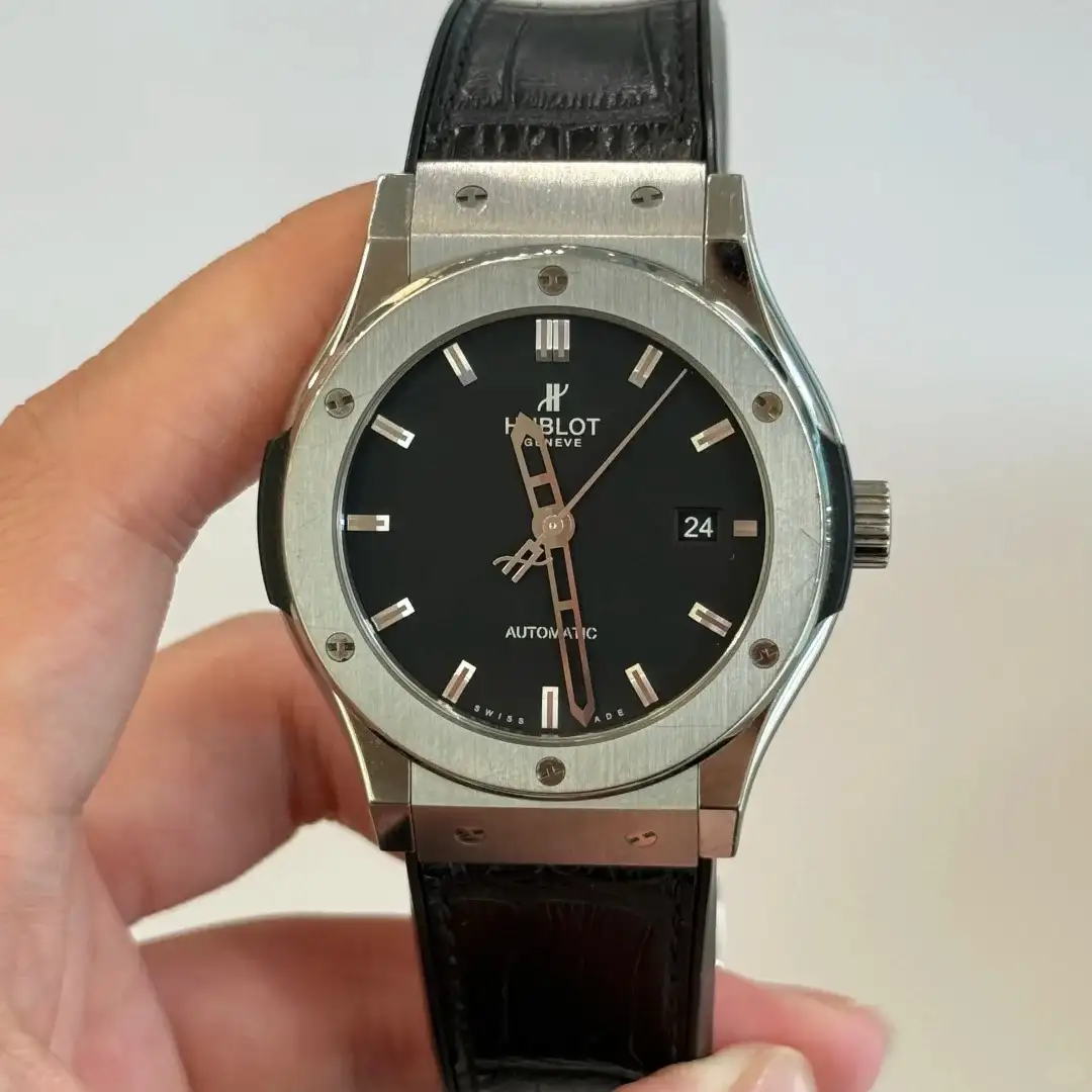 Hublot Classic Fusion Men Automatic Black Alligator Watch 565.NX.1171.LR - gallery