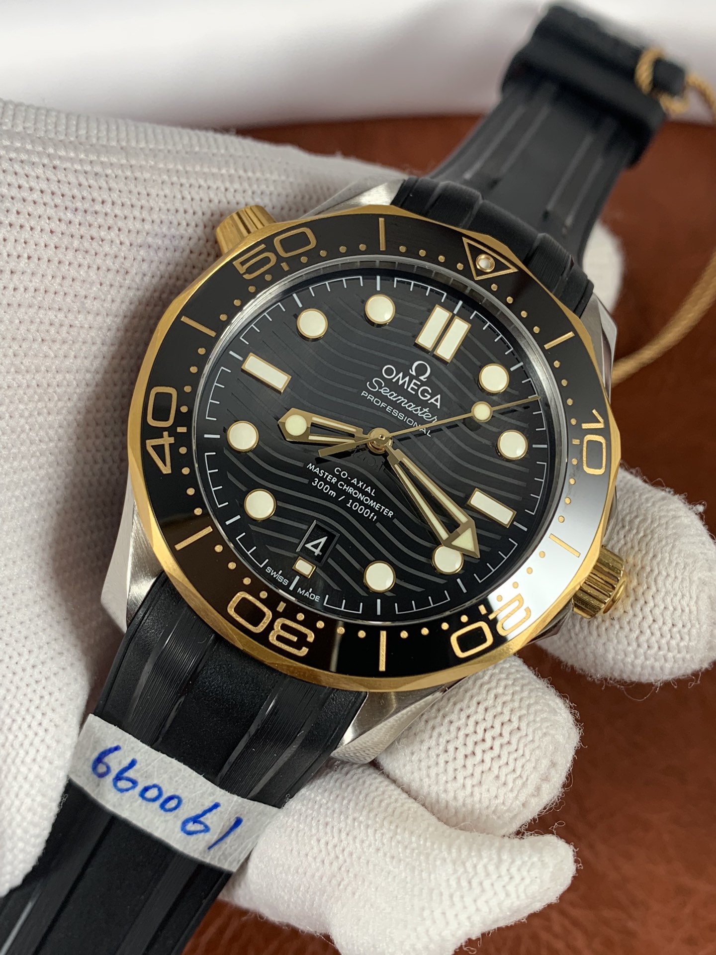 Omega Seamaster 210.22.42.20.01.001 - gallery